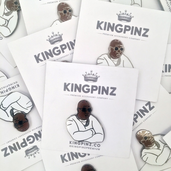 Respeck! Lapel Pin - Picture 2 of 3